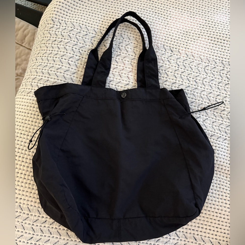 lululemon athletica Classic Black Tote